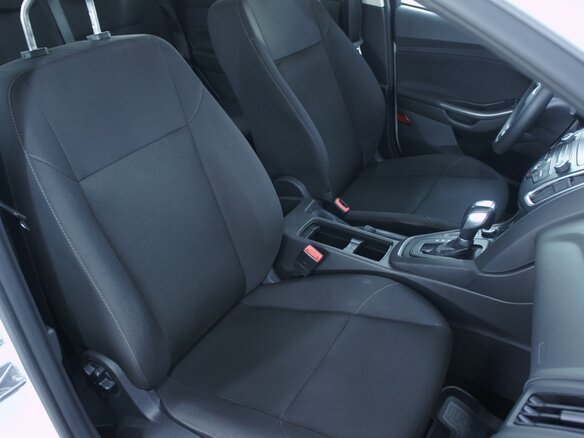 2017 Ford Focus III Рестайлинг, белый - вид 26