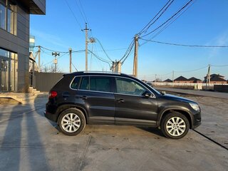 2008 Volkswagen Tiguan I, чёрный, 730000 рублей, вид 4