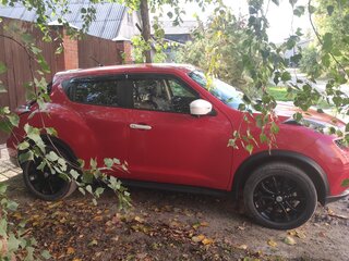 2018 Nissan Juke I Рестайлинг, красный, 1350000 рублей, вид 5