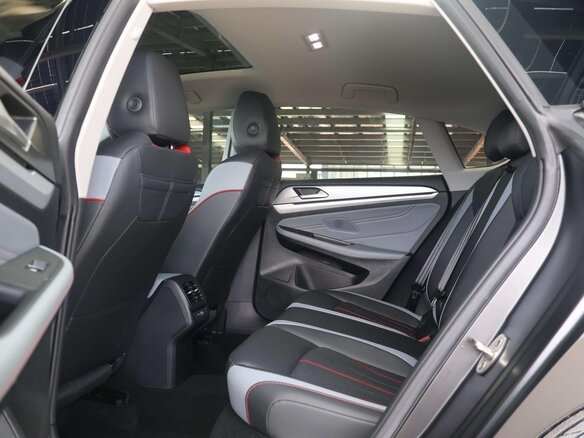 2023 Volkswagen Lamando L II, серый, 1750000 рублей - вид 13