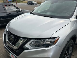 2018 Nissan Rogue II Рестайлинг, серебристый, 1600000 рублей, вид 2