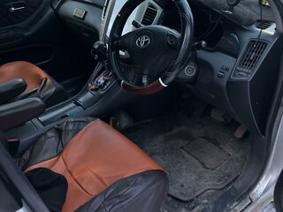 2001 Toyota Kluger I (XU20), серебристый, 1100000 рублей, вид 4