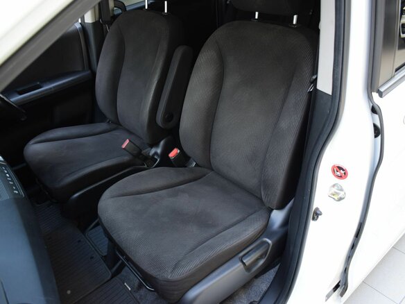 2014 Honda Freed I Рестайлинг 2, белый, 985000 рублей - вид 16