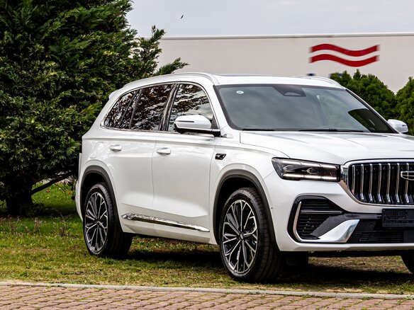 2026 Geely Monjaro (Xingyue L) I Рестайлинг 2 (China Market), белый, 4395000 рублей - вид 6