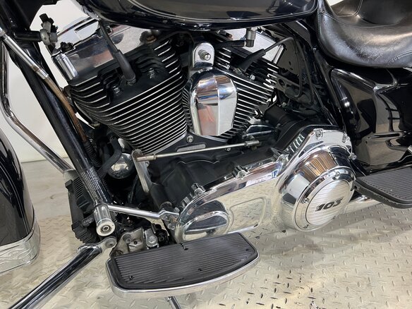 2012 Harley-Davidson Electra Glide, чёрный, 730000 рублей - вид 20