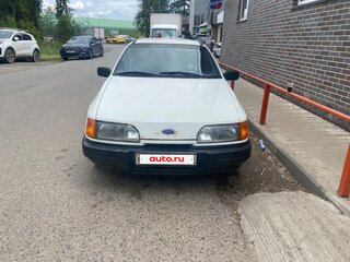 1987 Ford Sierra I Рестайлинг, белый, 315000 рублей, вид 3