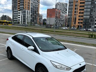 2017 Ford Focus III Рестайлинг, белый, 810000 рублей, вид 3