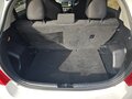 2016 Toyota Vitz III (XP130) Рестайлинг, белый, 900000 рублей - вид 6