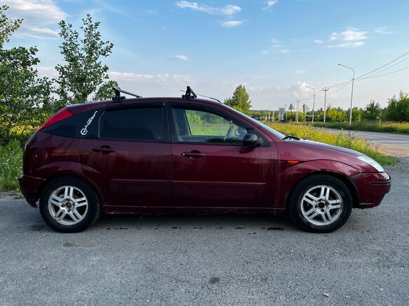 2004 Ford Focus I Рестайлинг, пурпурный, 150000 рублей - вид 3