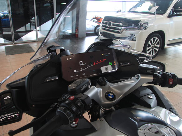 2021 BMW R 1250 RT, белый - вид 12