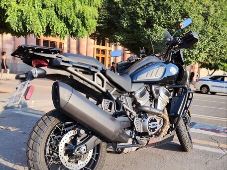 2021 Harley-Davidson Pan America Special, чёрный, 1300000 рублей, вид 4