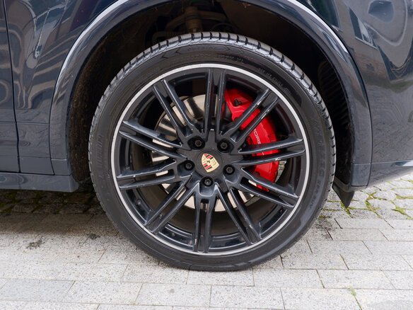 2015 Porsche Cayenne Turbo II Рестайлинг (958), синий, 5000000 рублей - вид 11