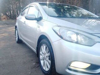 2013 Kia Cerato III, серебристый, 860000 рублей, вид 3