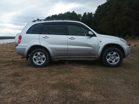 2003 Toyota RAV4 II (XA20) Рестайлинг, серый, 950000 рублей - вид 1