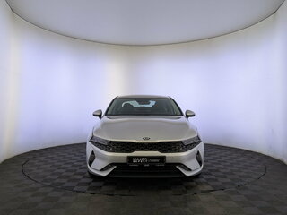 2021 Kia K5 III, серебристый, 2350000 рублей, вид 2