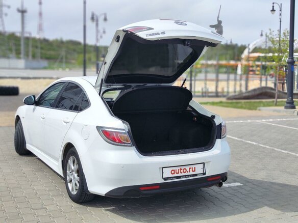2012 Mazda 6 II (GH) Рестайлинг, белый, 829000 рублей - вид 10