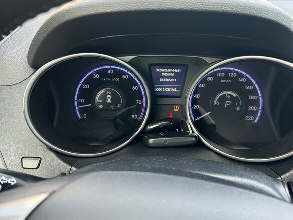 2011 Hyundai ix35 I, белый, 1020000 рублей - вид 7