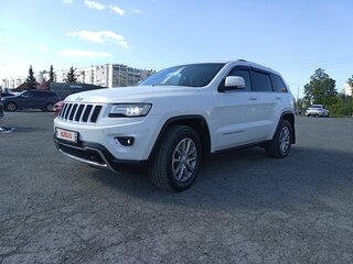 2013 Jeep Grand Cherokee IV (WK2) Рестайлинг, белый, 2100000 рублей, вид 1