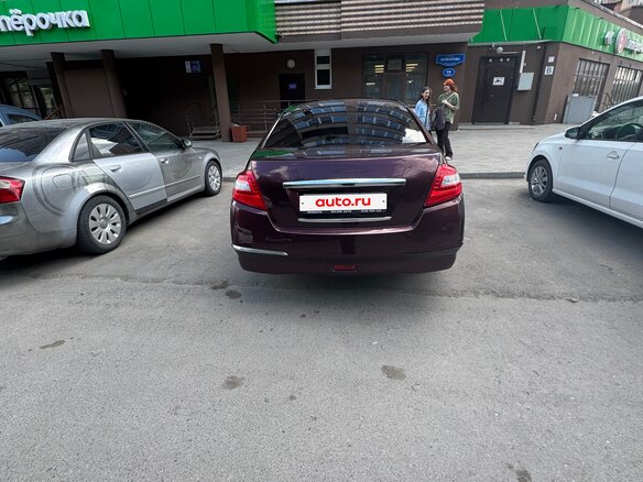 2010 Nissan Teana II (J32), красный, 750000 рублей - вид 3