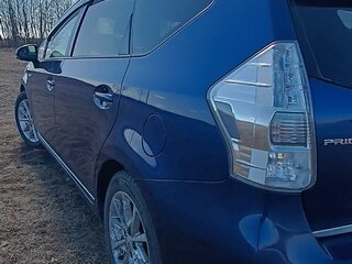 2011 Toyota Prius Alpha I (ZVW40/41), синий, 1290000 рублей, вид 4