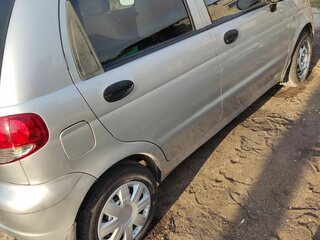 2013 Daewoo Matiz I Рестайлинг, серебристый, 257000 рублей, вид 3