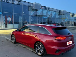 2020 Kia Ceed III, красный, 1720000 рублей, вид 4