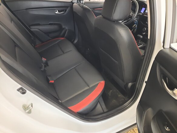 2020 Kia Rio X-Line IV, белый - вид 16