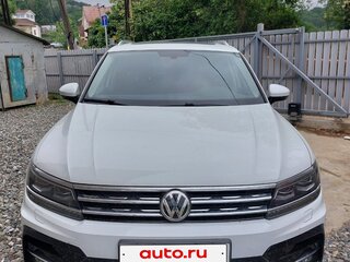2017 Volkswagen Tiguan II, белый, 3000000 рублей, вид 1