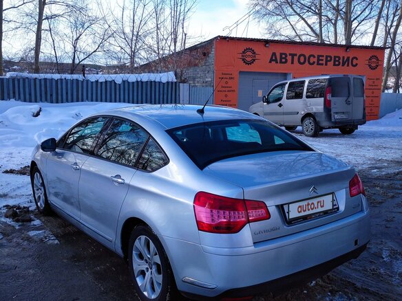 2010 Citroen C5 II, серебристый - вид 3