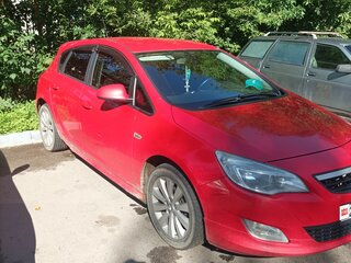 2011 Opel Astra J, красный, 500000 рублей, вид 1