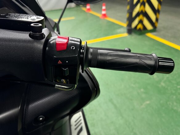 2014 Yamaha TMAX, коричневый, 750000 рублей - вид 14