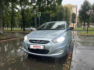 2012 Hyundai Solaris I, серый, 680000 рублей, вид 2