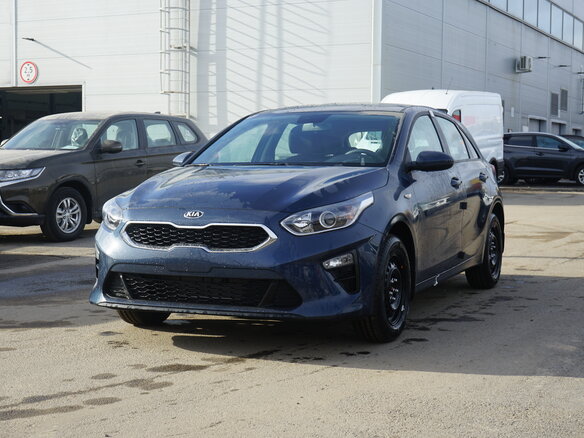 2021 Kia Ceed, синий