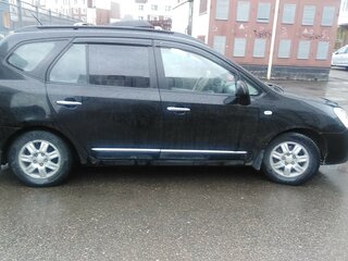 2007 Kia Carens II (UN), чёрный, 400000 рублей, вид 4