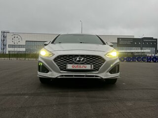 2018 Hyundai Sonata VII (LF) Рестайлинг, серый, 2170000 рублей, вид 4