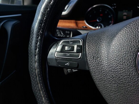 2012 Volkswagen Passat B7, белый, 1079000 рублей - вид 19