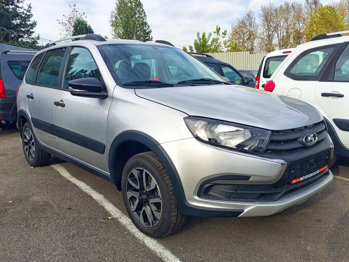 Открыть фотографии: Lada (ВАЗ) Granta I Рестайлинг