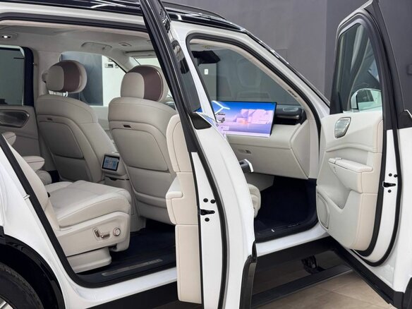 2026 Lynk & Co 900, белый, 9500000 рублей - вид 18