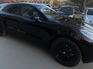 2018 Porsche Macan I, чёрный, 4200000 рублей, вид 3