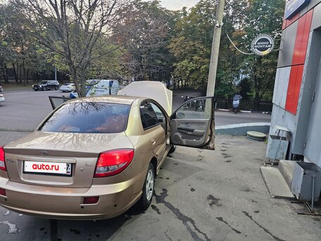 2005 Kia Rio I Рестайлинг, бежевый, 240000 рублей, вид 4