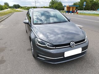 2019 Volkswagen Golf VII Рестайлинг, серый, 1665638 рублей, вид 2