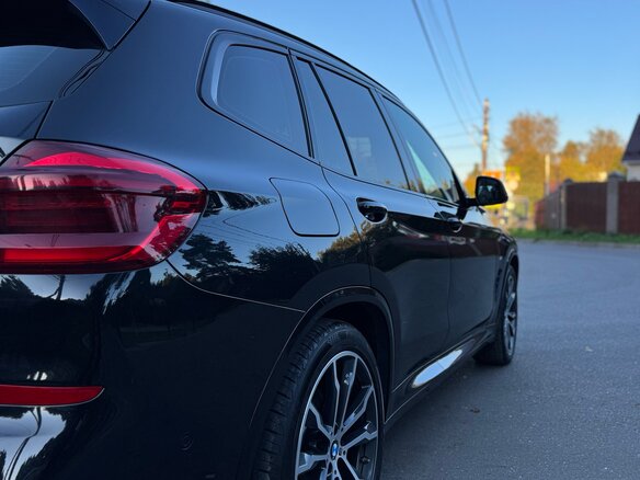 2019 BMW X3 30d xDrive III (G01), чёрный, 4100000 рублей - вид 2