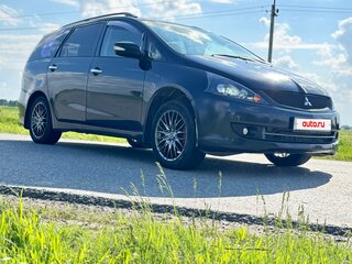 2006 Mitsubishi Grandis I, чёрный, 900000 рублей, вид 2