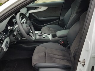 2019 Audi A4 V (B9), белый, 5100000 рублей, вид 5