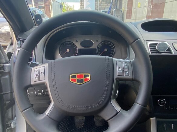 2013 Geely Emgrand EC7, серебристый, 650000 рублей - вид 10