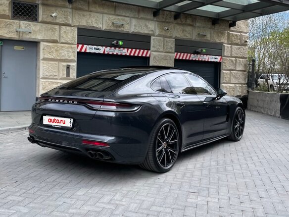 2021 Porsche Panamera 4 II Рестайлинг, серый, 11700000 рублей - вид 9