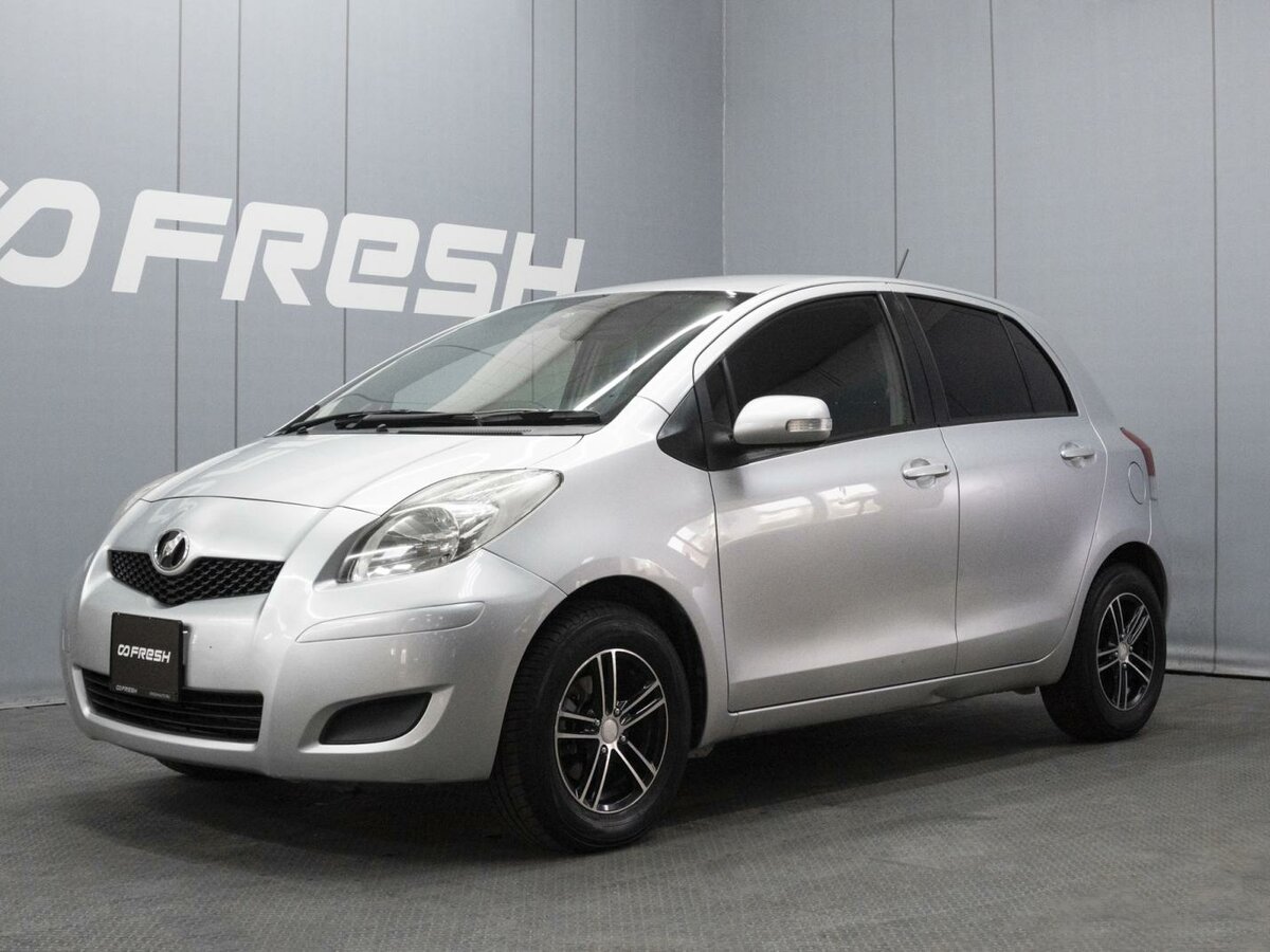 Открыть фотографии: Toyota Vitz II (XP90)