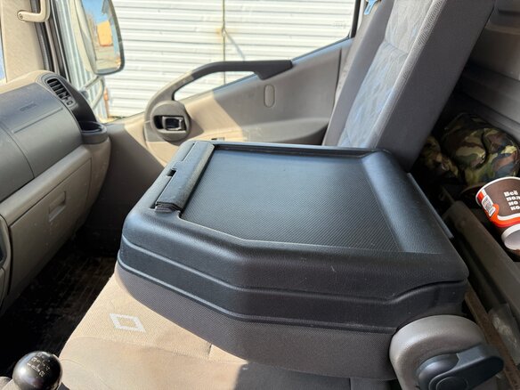 2013 Nissan Cabstar, серебристый, 2200000 рублей - вид 7