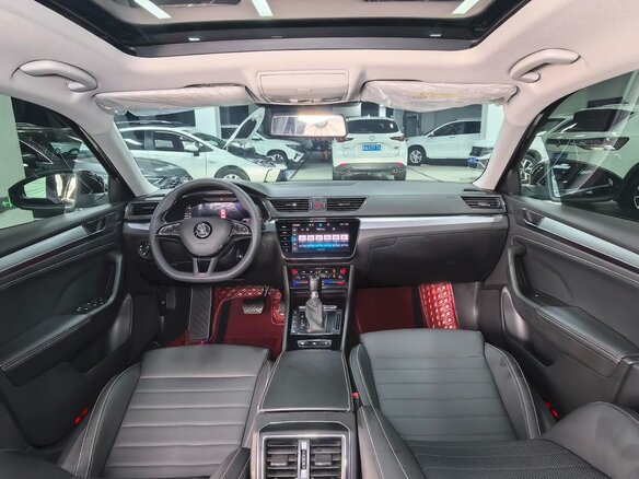 2023 Skoda Superb III Рестайлинг, чёрный - вид 14