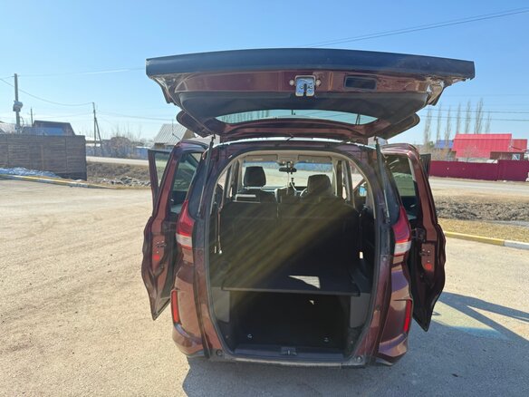 2017 Honda Freed+ II, красный, 1380000 рублей - вид 28
